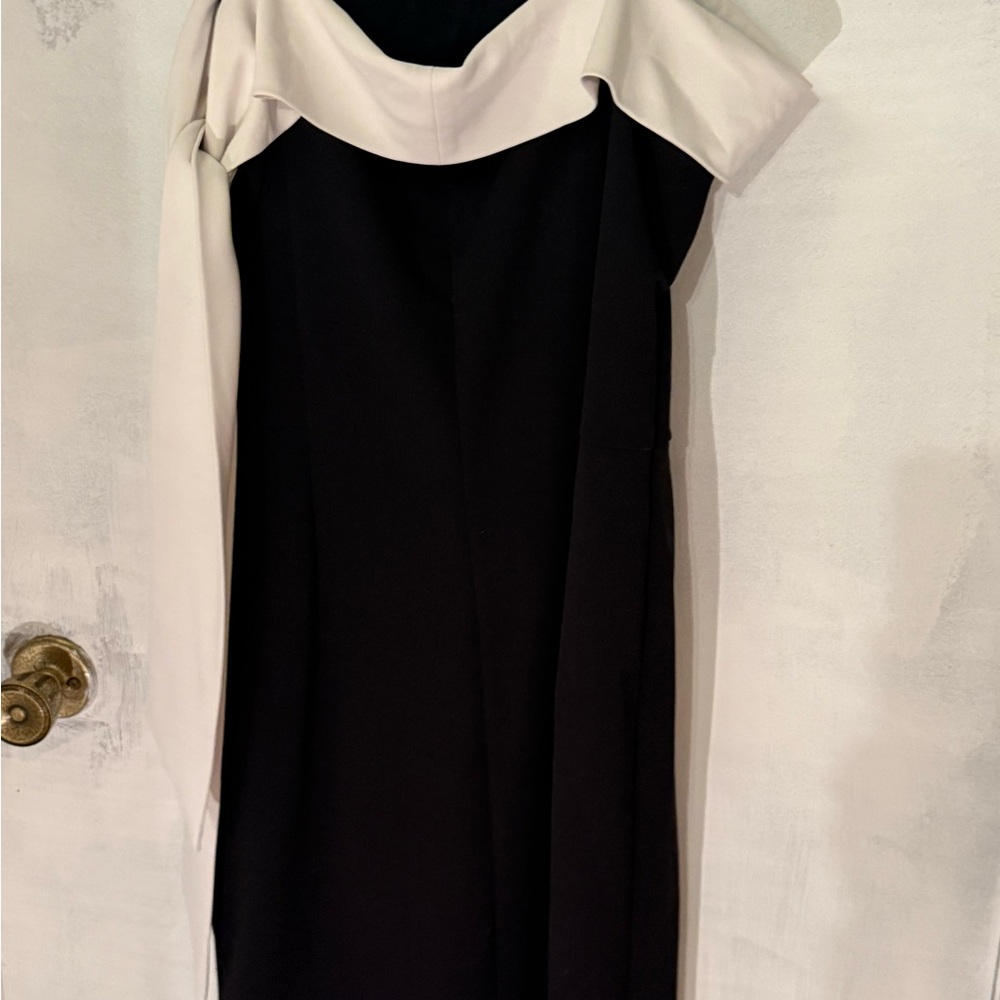 White House Black Market Strapless Black and White Dress - Picture 2 of 4